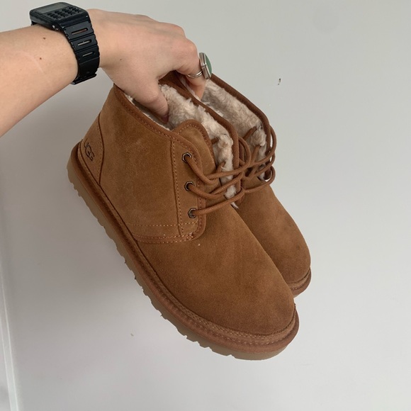 Uggs with laces 🤎 - Picture 1 of 8